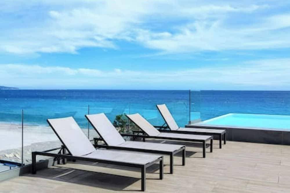 Foto 11 von 17: Résidence Pearl Beach - Piscine sur le Toit