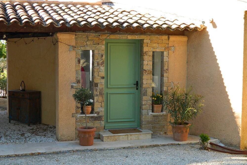 Foto 6 von 13: Ferienwohnung mit großem Pool in den Hügeln der Bucht von St. Tropez