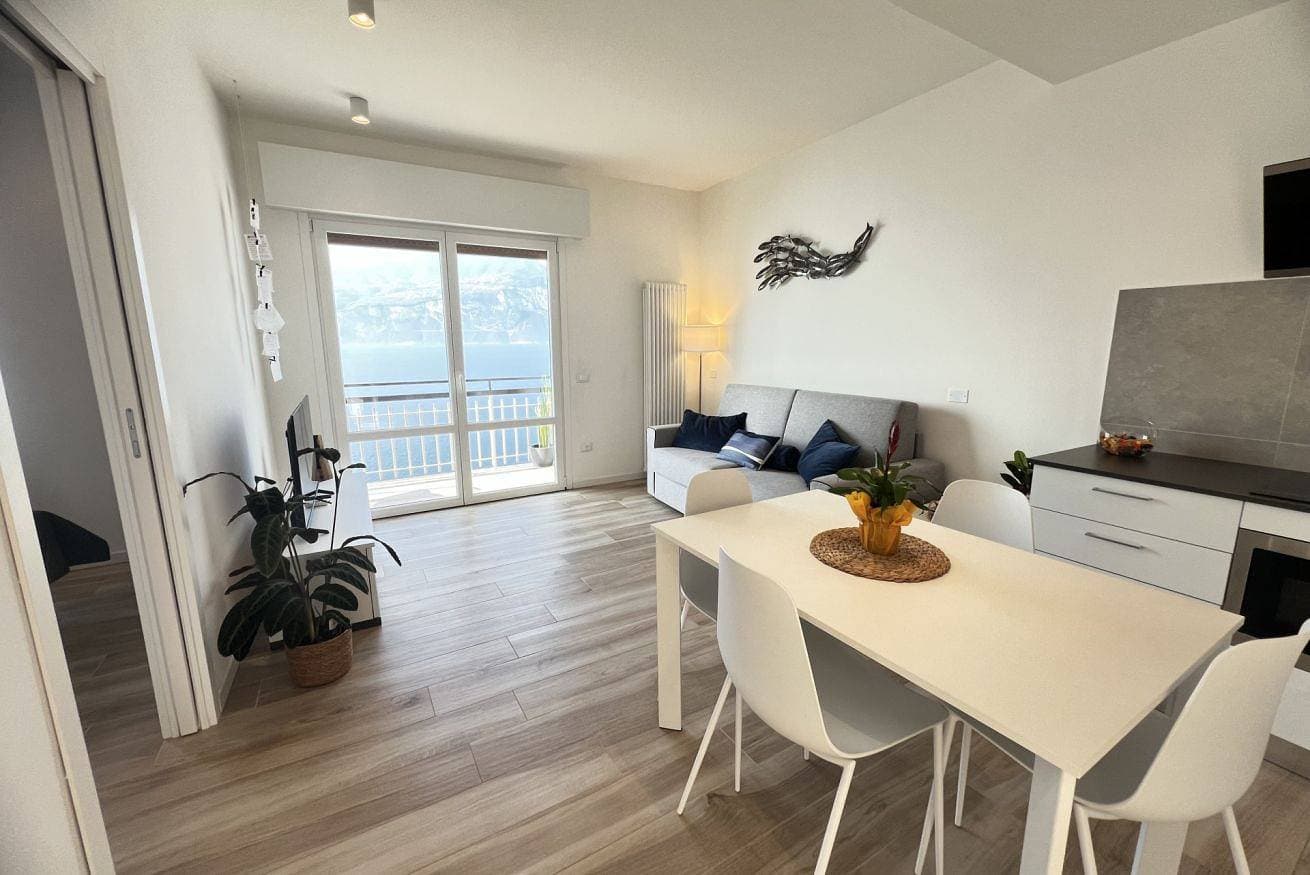 Foto 8 von 28: Ferienwohnung für 5 Personen mit Balkon/Terrasse