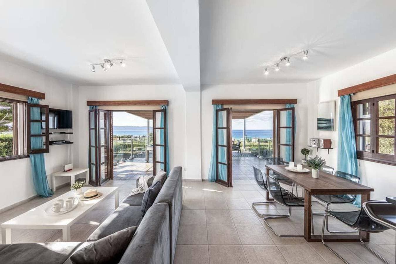 Foto 5 von 40: Villa für 6 Personen mit Garten