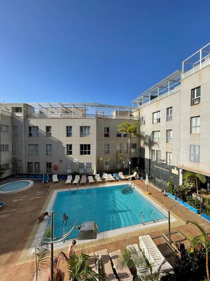 APARTAMENT SARDINA NEAR THE BEACH WITH POOL AND WIFI I 1