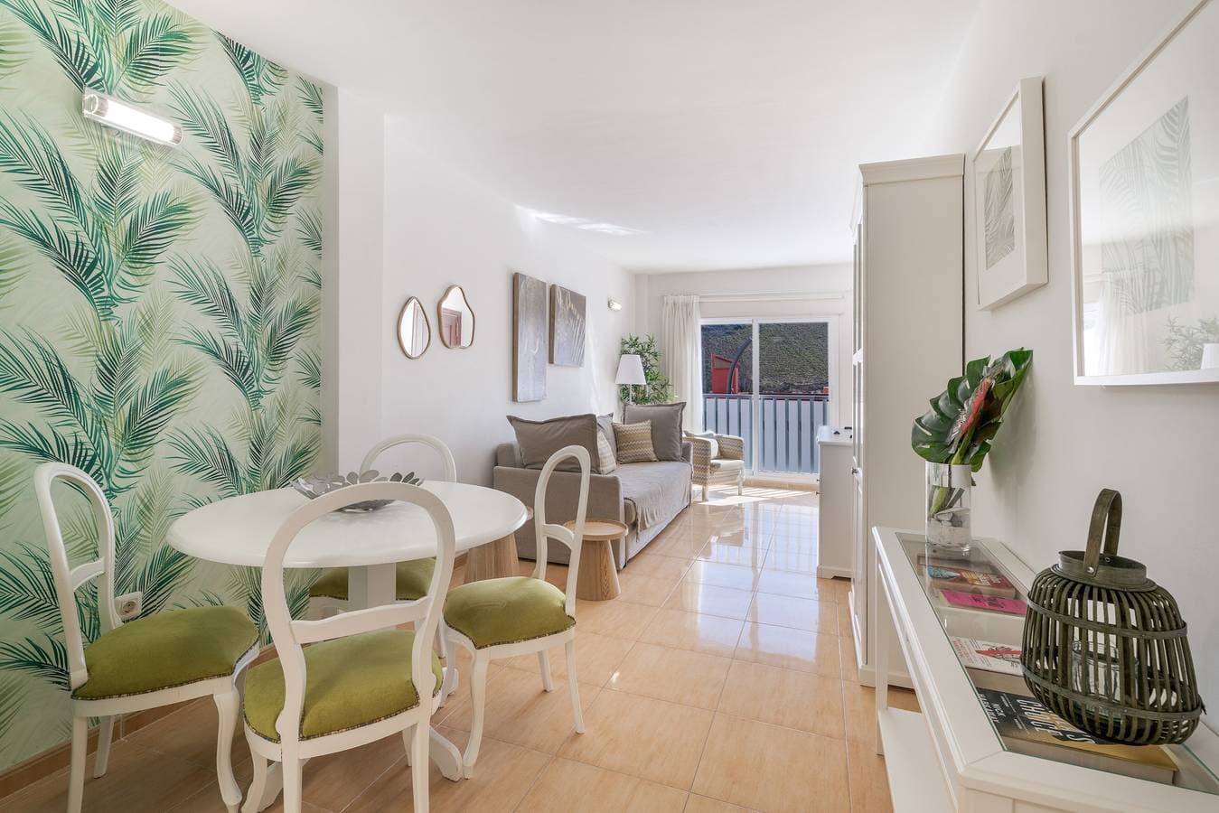 Foto 7 von 31: Casa Miramar 7 – Spektakuläre Terrasse mit Meer-, Stadt- und Bergblick