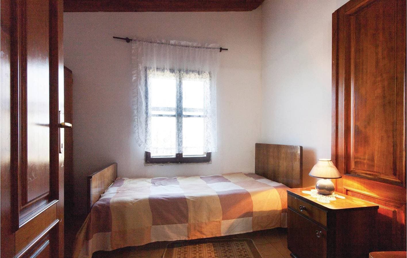 Foto 11 von 27: Gemütliche 1-Zimmer-Wohnung: 1 km zur Küste, Klimaanlage, Terrasse und Parkplatz