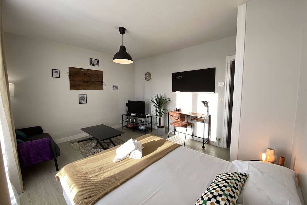 Foto 5 von 17: Large, quiet studio with balcony & free parking