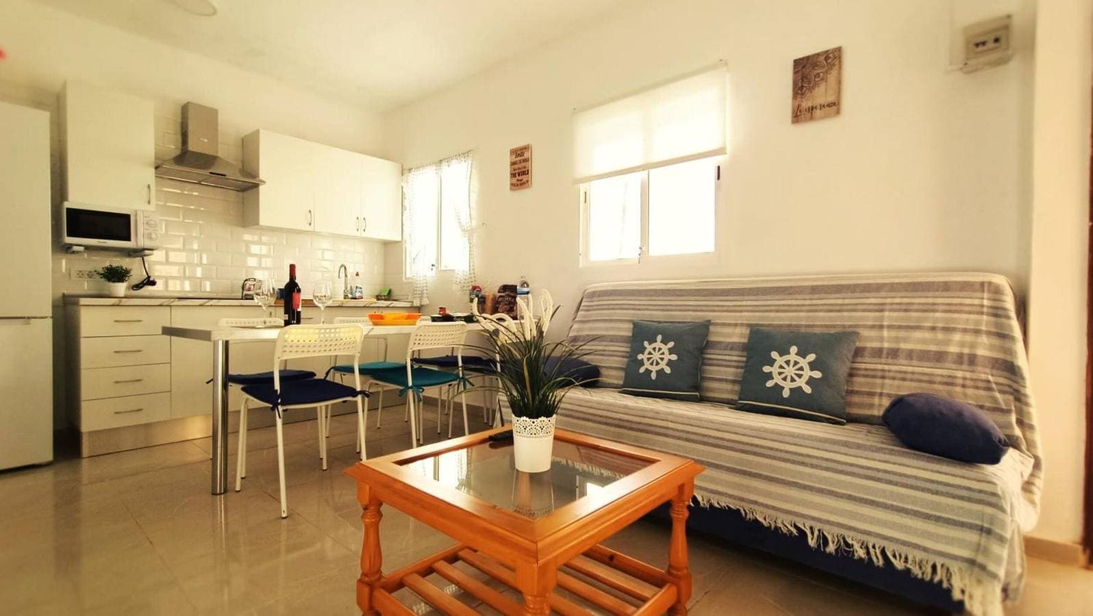Foto 10 von 37: Alquilaencanarias Casa La Playa La Gomera – Meerblick, Balkon, nahe Playa de Alojera