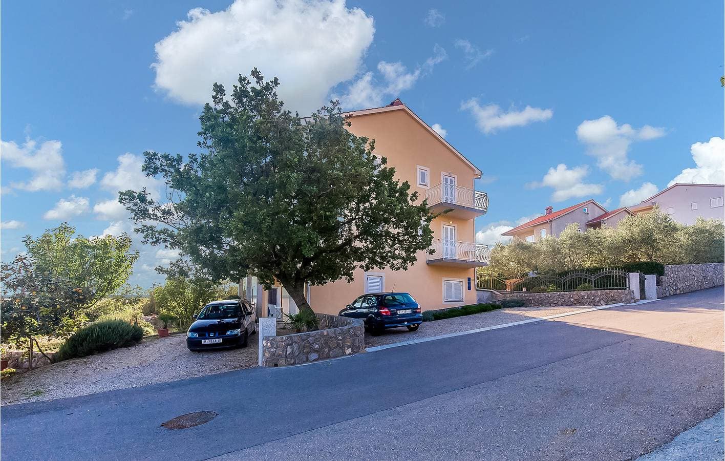 Foto 2 von 20: Gemütliche Ferienwohnung mit Terrasse, WLAN und Parkplatz – nur 700 m vom Strand entfernt!