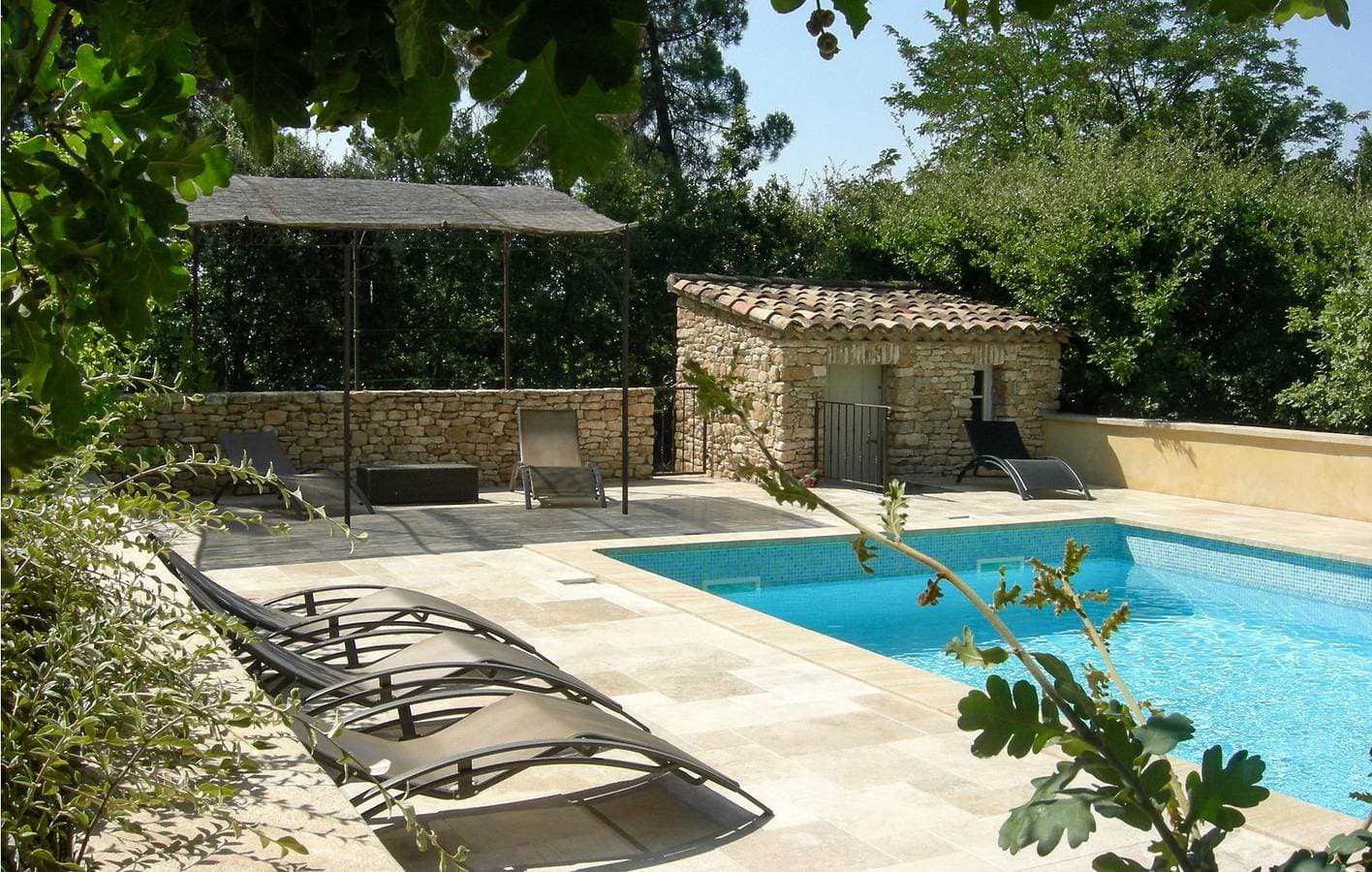 Foto 7 von 16: Roussillon Gartenwohnung - Pool & Parkplatz