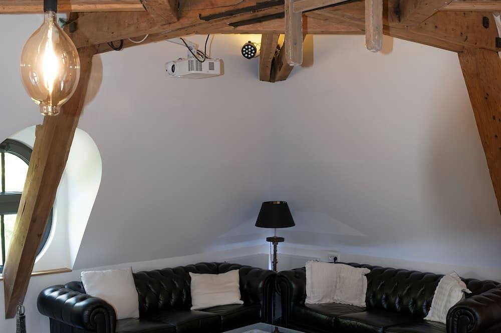 Foto 13 von 30: Loft Dans Clocher Face au Château