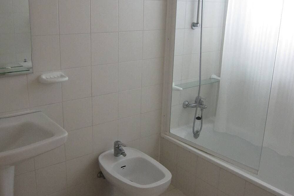 Foto 6 von 22: Villa 6/8 Menschen An Der 2. Meereslinie Mit Privatem Pool
