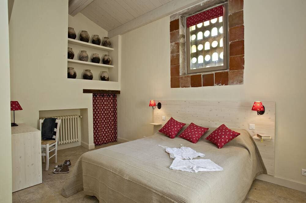 Foto 3 von 12: Provencal mill with private pool for 15 people