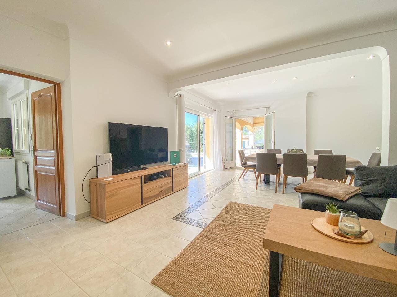 Foto 12 von 31: Schöne Villa mit Privatpool und dorfnah gelegen