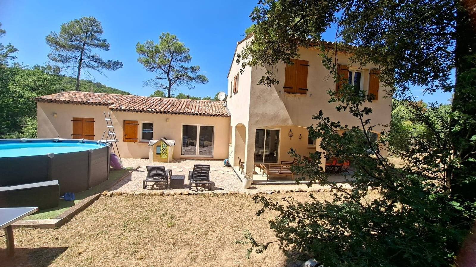 Le Clos Des Cigales 1