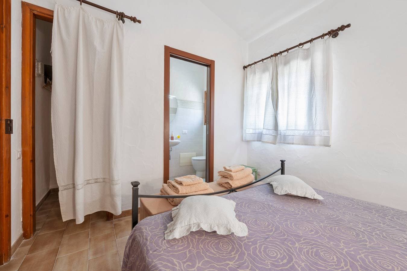 Foto 11 von 34: Villa Claudia mit privatem Garten, nur wenige Schritte vom Strand entfernt