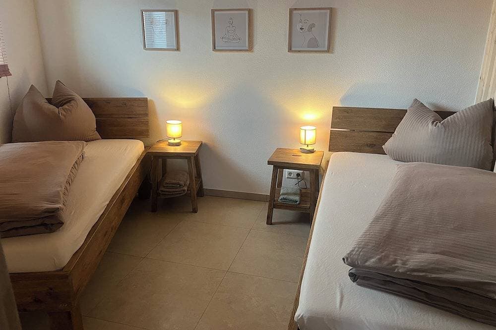 Foto 6 von 30: Ferienwohnung 1 Zi., 1 bis 3 Pers, 35 qm, Balkon, entlang am Fluss, Bodensee nah
