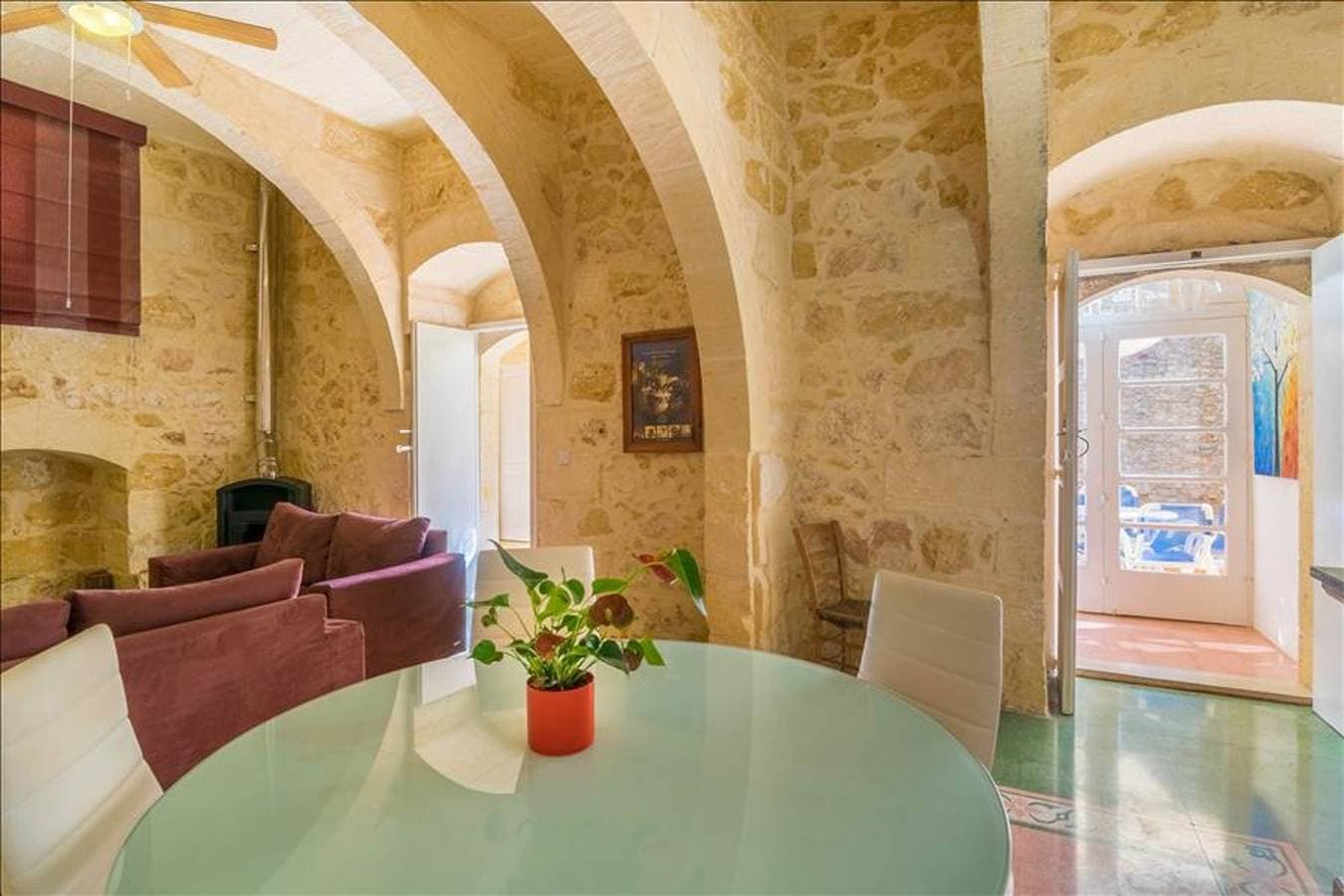 Foto 4 von 23: Quaint Gozo Villa | Villa Xaghra | 2 Bedrooms | Timeless Interior & Private Pool