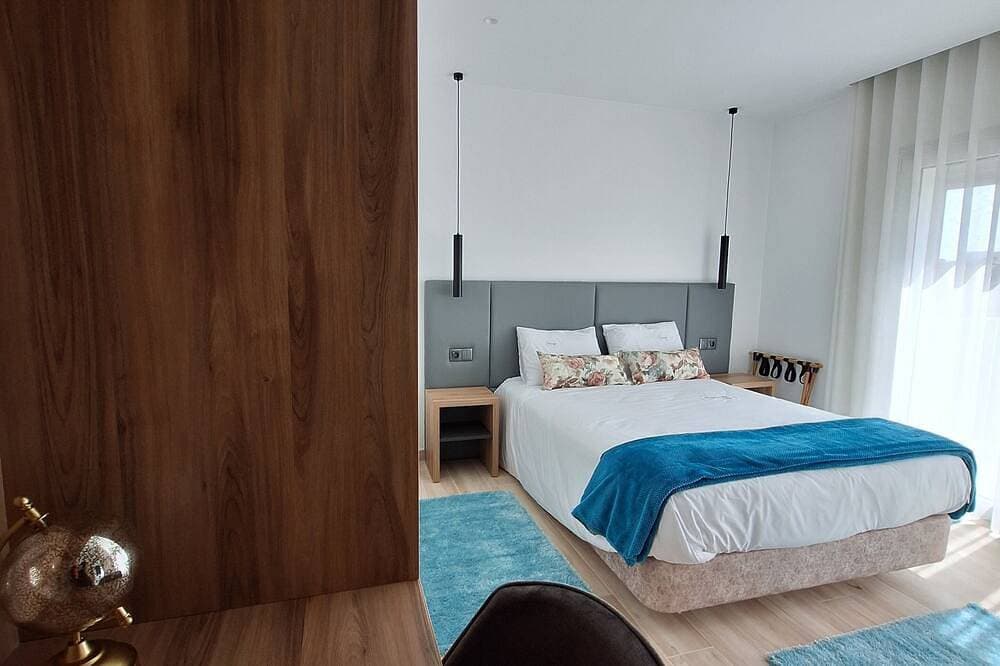 Foto 4 von 13: Casa Bico da Agulha, 3 bedrooms, 7 minutes from the beach