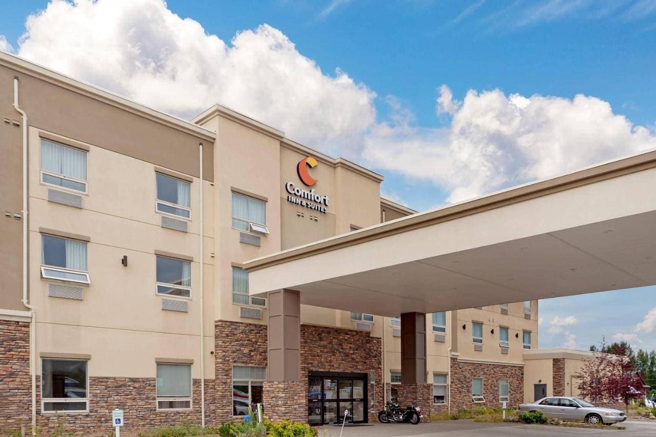 Comfort Inn & Suites Valemount - Highway 5 1