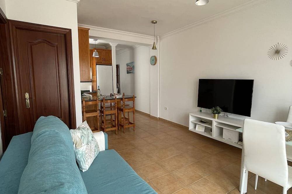 Foto 12 von 30: \"Turquesa Beach\" Penthouse With Pool And WIFI