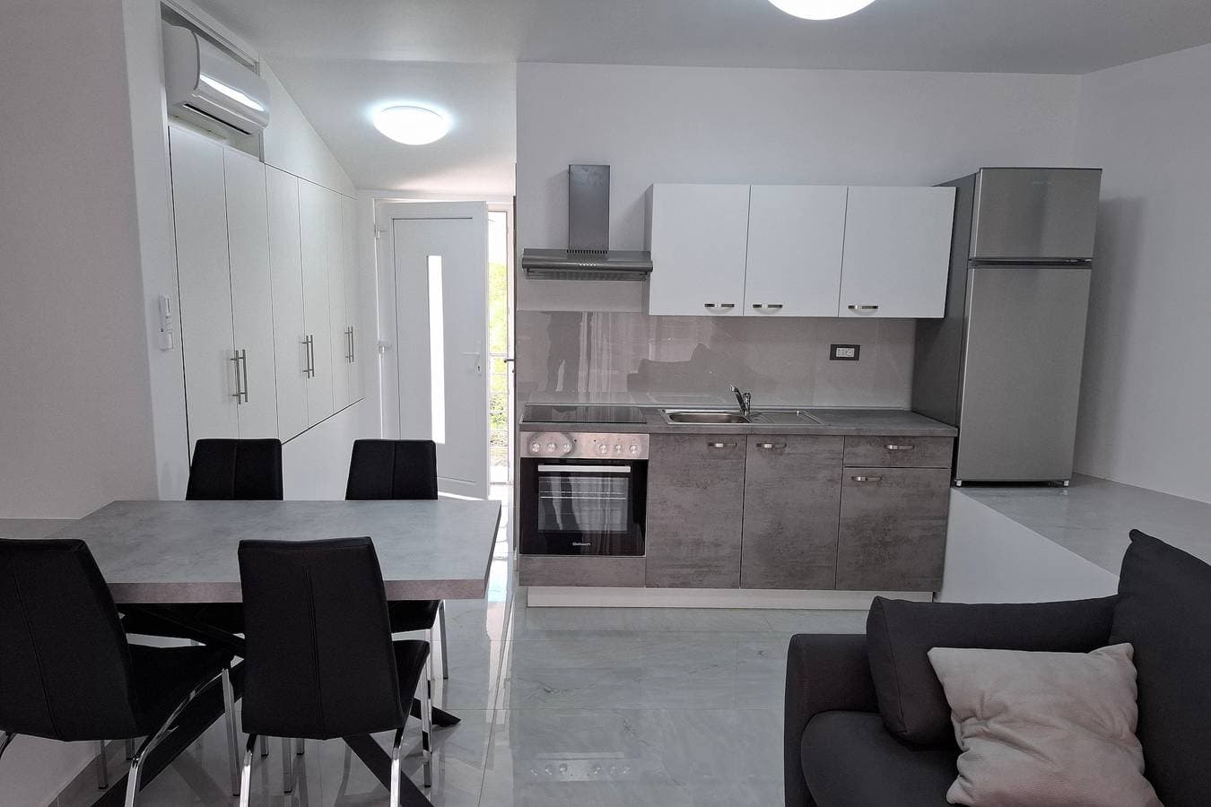 Studio Appartement mit Terrasse und Meerblick Pridraga - Cuskijas, Novigrad As-27969-a 1