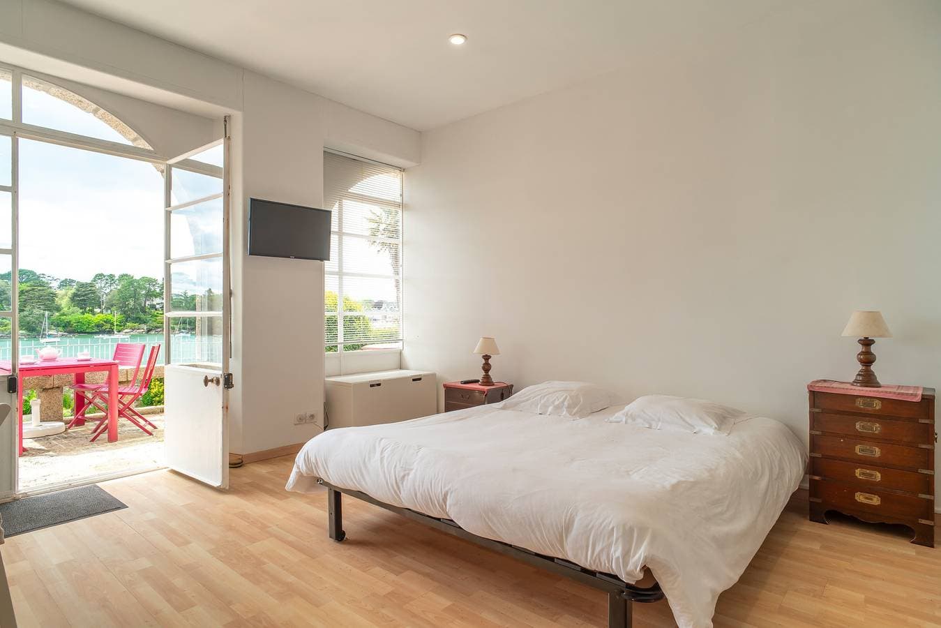 Foto 8 von 12: Ferienwohnung für 4 Personen mit Terrasse