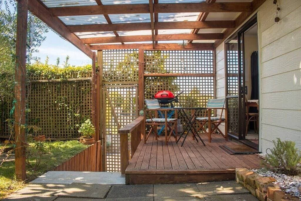 1 Bedroom Travellers Retreat in Central Auckland 1