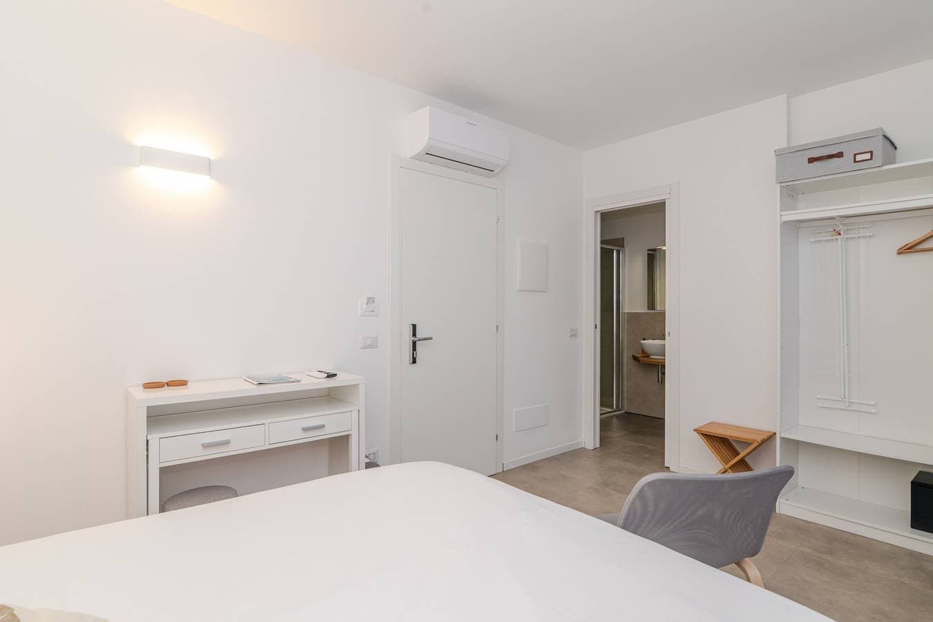 Foto 9 von 20: Zimmer 'Stanza 3- Standard' mit WLAN und Klimaanlage
