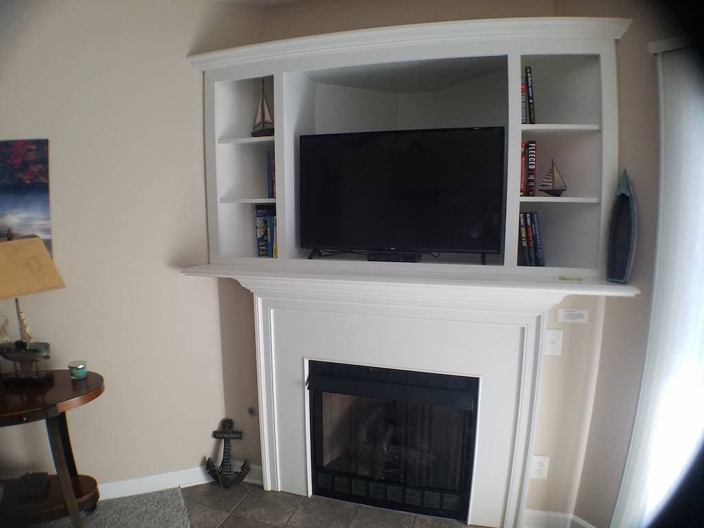 Foto 6 von 21: #116 Pointe - 1  Bedroom Lakefront Condo at Mariners Sml