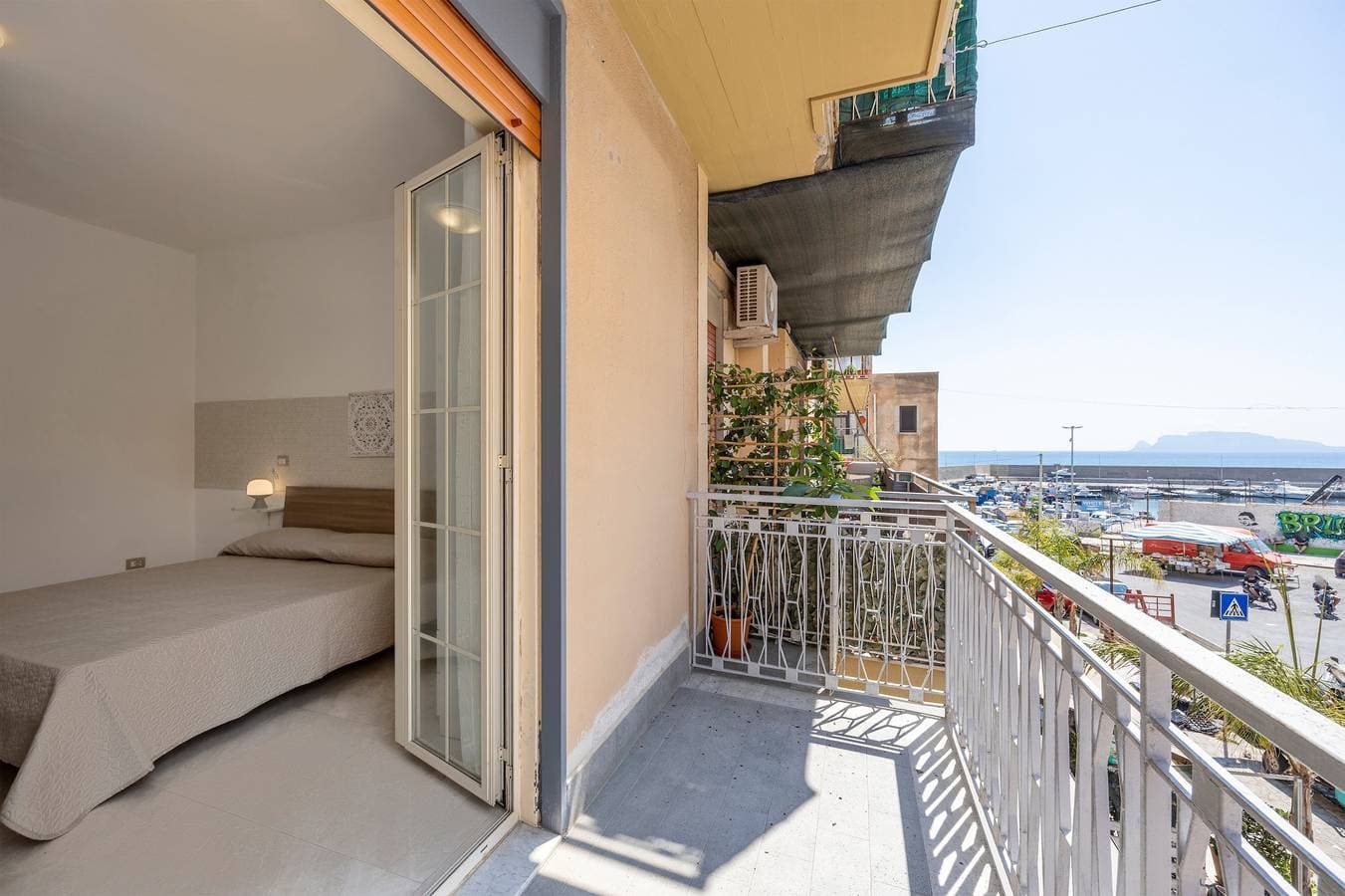 Foto 2 von 24: Ferienhaus 'Sandovalli' mit Meerblick, WLAN und Klimaanlage