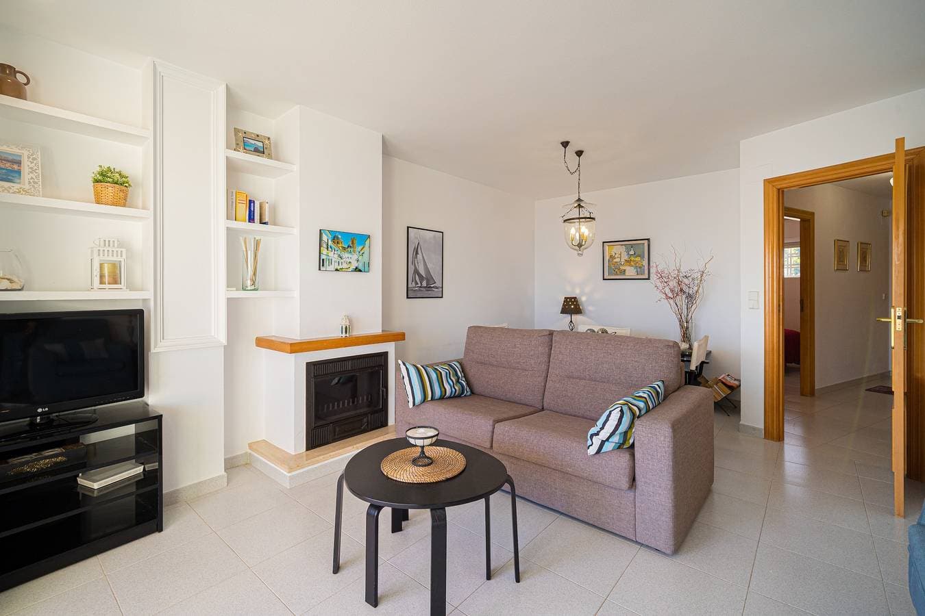 Foto 12 von 30: Ferienwohnung Costa Bella in Strandnähe mit Gemeinschaftspool und WLAN