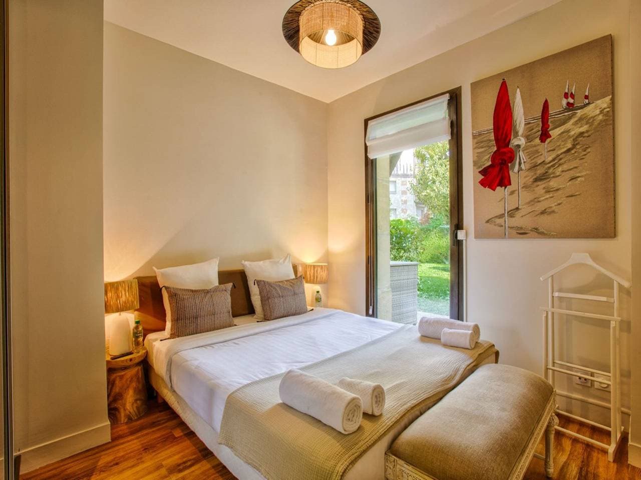 Foto 4 von 18: Deauville Lovely Flat with Private Garden