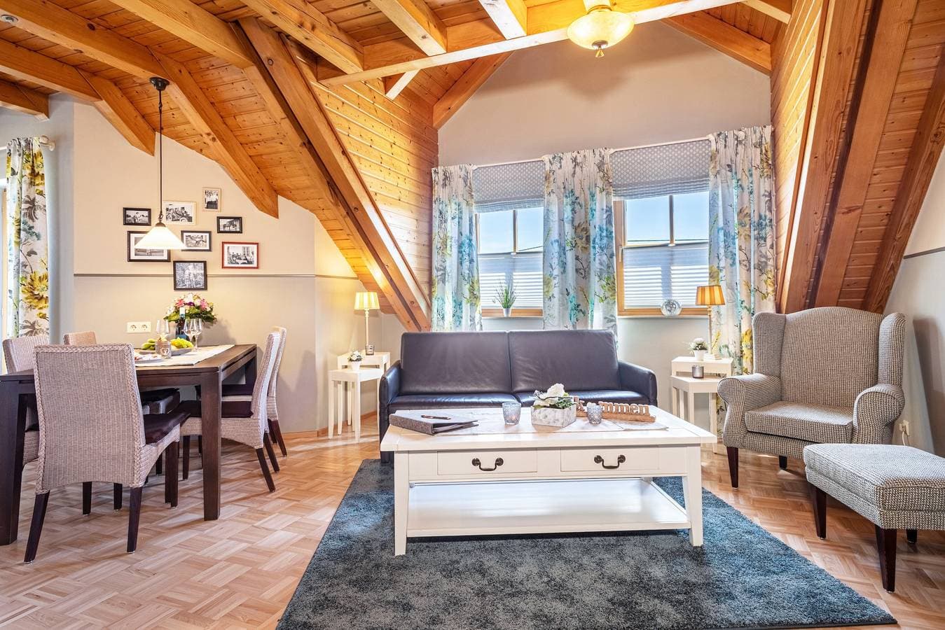 Foto 3 von 25: Schöne Ferienwohnung 6 am Trostelhof mit Balkon, Gemeinschaftsgarten & WLAN