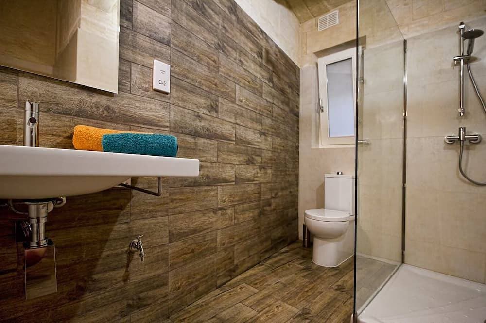 Foto 8 von 24: Erstaunliche Aussicht, absolute Privatsphäre, Luxus und Komfort einschließlich Pool- und Deckbereich