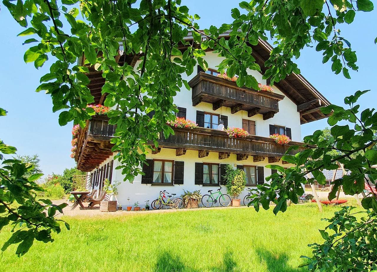 Foto 3 von 13: Hechlhof - Ferienwohnung 1, 52 qm für 1-4 Personen mit Balkon