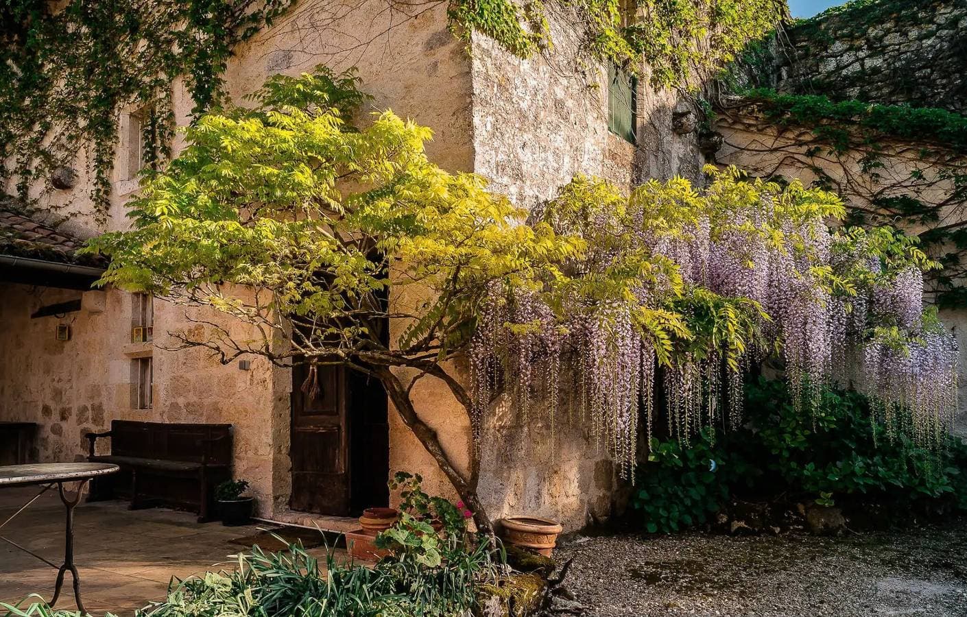 La Chapelle Aux Roses 1
