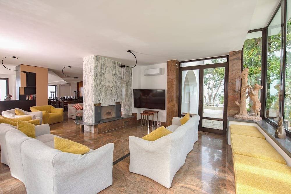 Foto 7 von 30: Villa Silvana-AmalfiCoast Panoramic villa  with large garden and swimmingpool