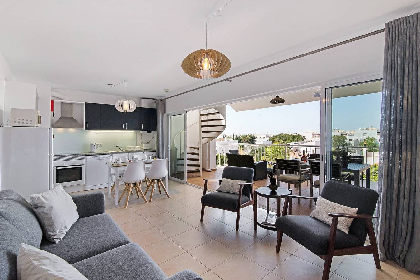 Foto 4 von 25: Ferienwohnung 'Costa Cabanas 36' nahe Strand mit Gemeinschaftspool & WLAN