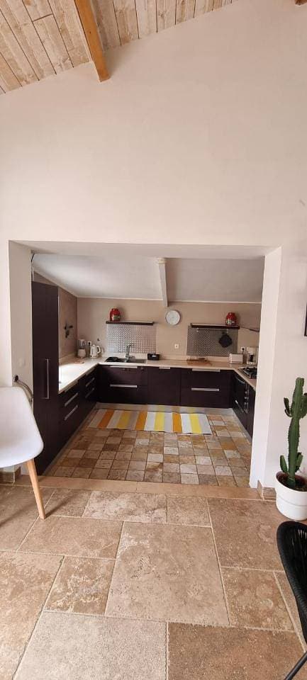 Foto 8 von 34: Three-Bedroom House