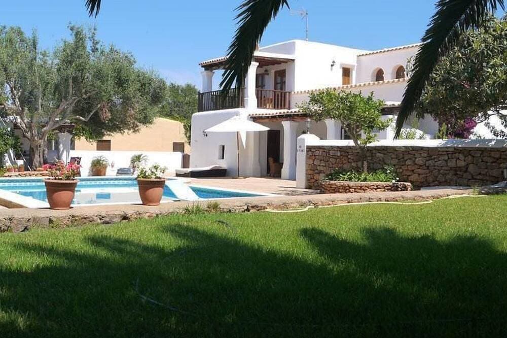 Foto 9 von 30: Renoviertes Ferienhaus in Sant Carles De Peralta mit Eigenem Pool