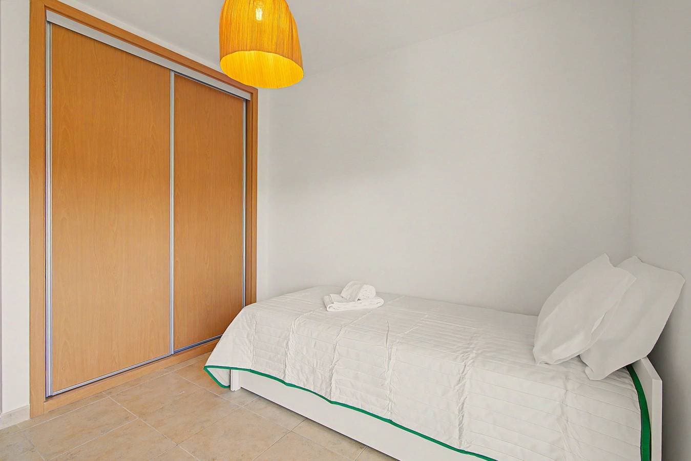 Foto 13 von 25: Sonnige 2-Zimmer-Wohnung in abgeschlossener Anlage mit Pool, 5 Min. vom Strand entfernt