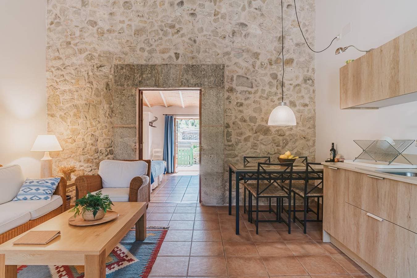 Foto 4 von 29: Ferienwohnung für 4 Personen mit Pool