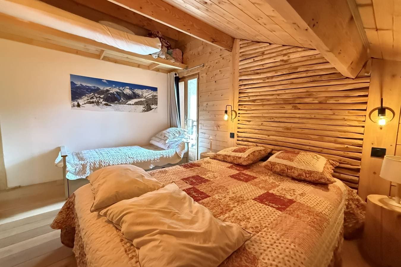 Foto 13 von 24: Ferienwohnung für 8 Personen mit Balkon