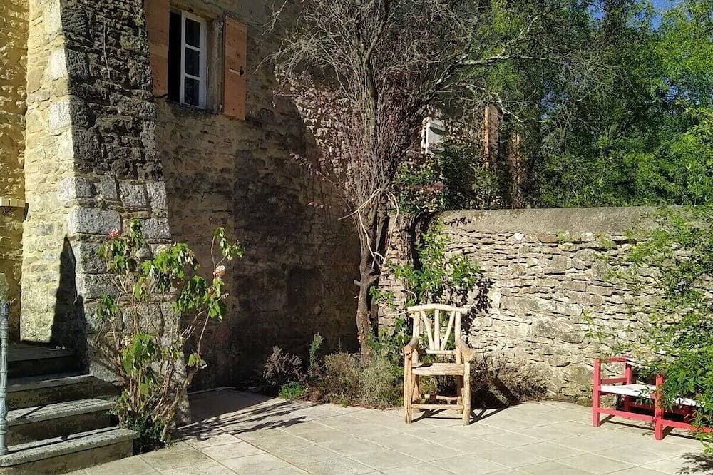 Foto 11 von 20: A charming, peaceful town bathed in nature
