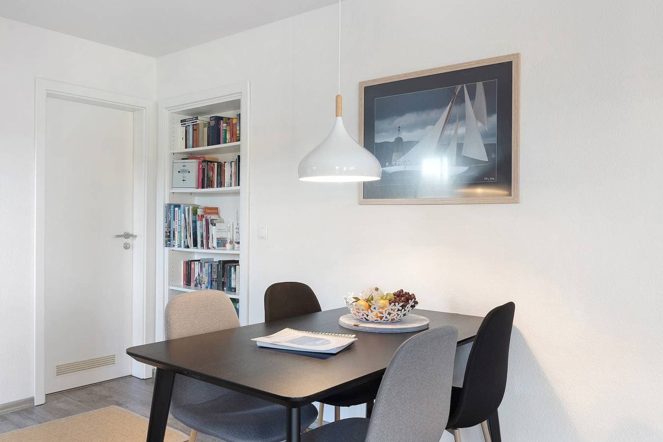 Foto 6 von 24: Apartment 'Im Laubgarten' mit Seeblick, privater Terrasse und WLAN