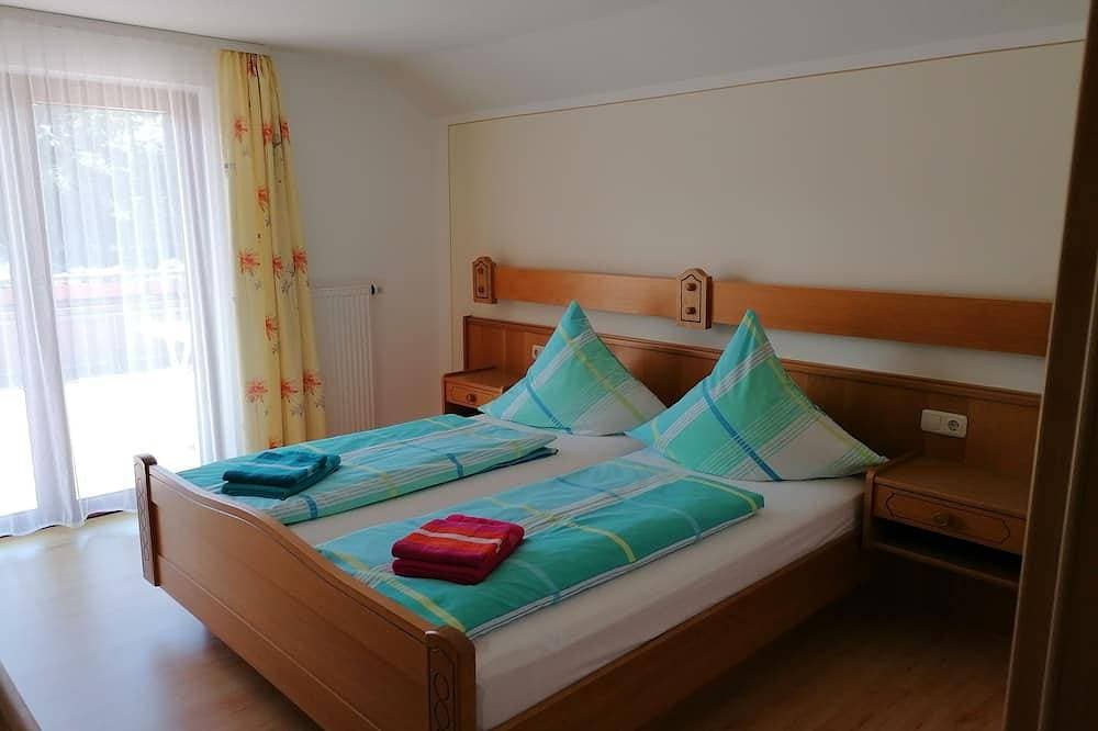 Foto 2 von 28: Ferienwohnung in herrlicher Lage mit großer Terrasse und schönem Bergblick