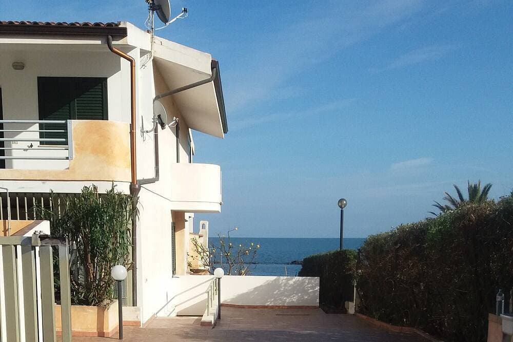 Foto 9 von 27: Pula Mare Villa mit privatem Zugang Lvl Meer.