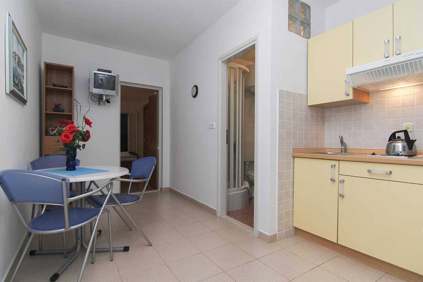 Foto 6 von 15: Villa Alex Ferienwohnung mit 1 Schlafzimmer (Luka)