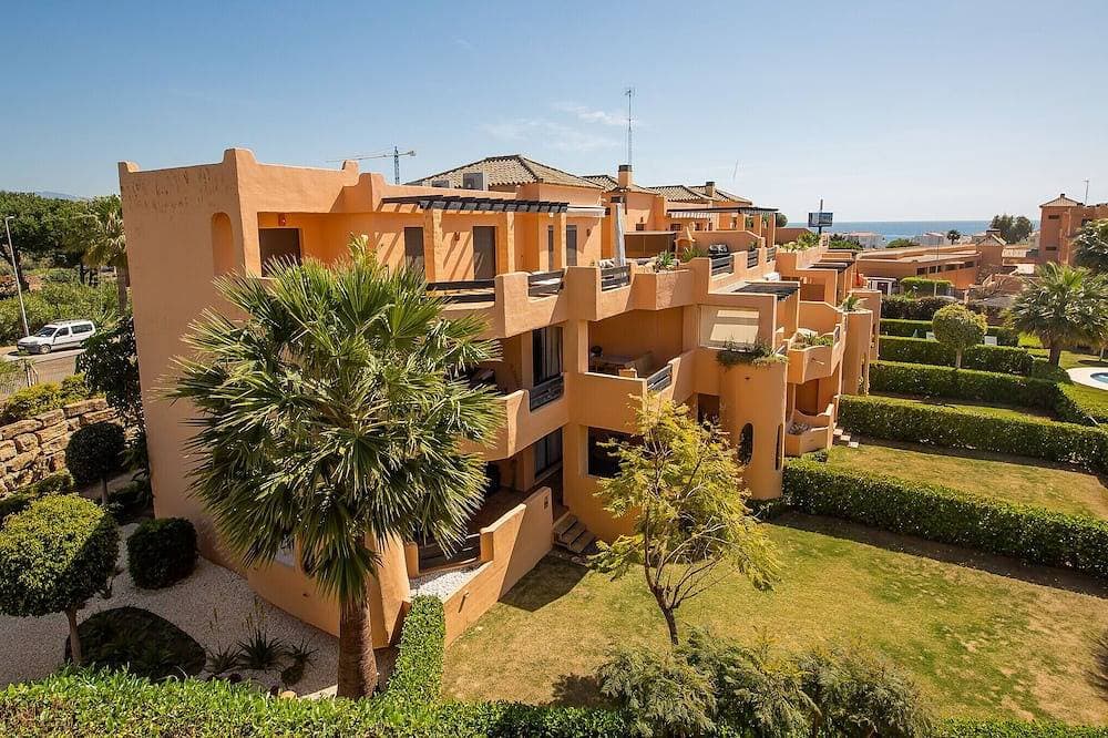 Foto 12 von 30: Casares Beach apt 218