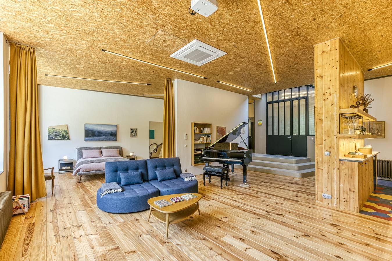 Foto 4 von 32: Espai Temps – Art Home: Geräumiges Loft mit Terrasse im Herzen des Ampurdán