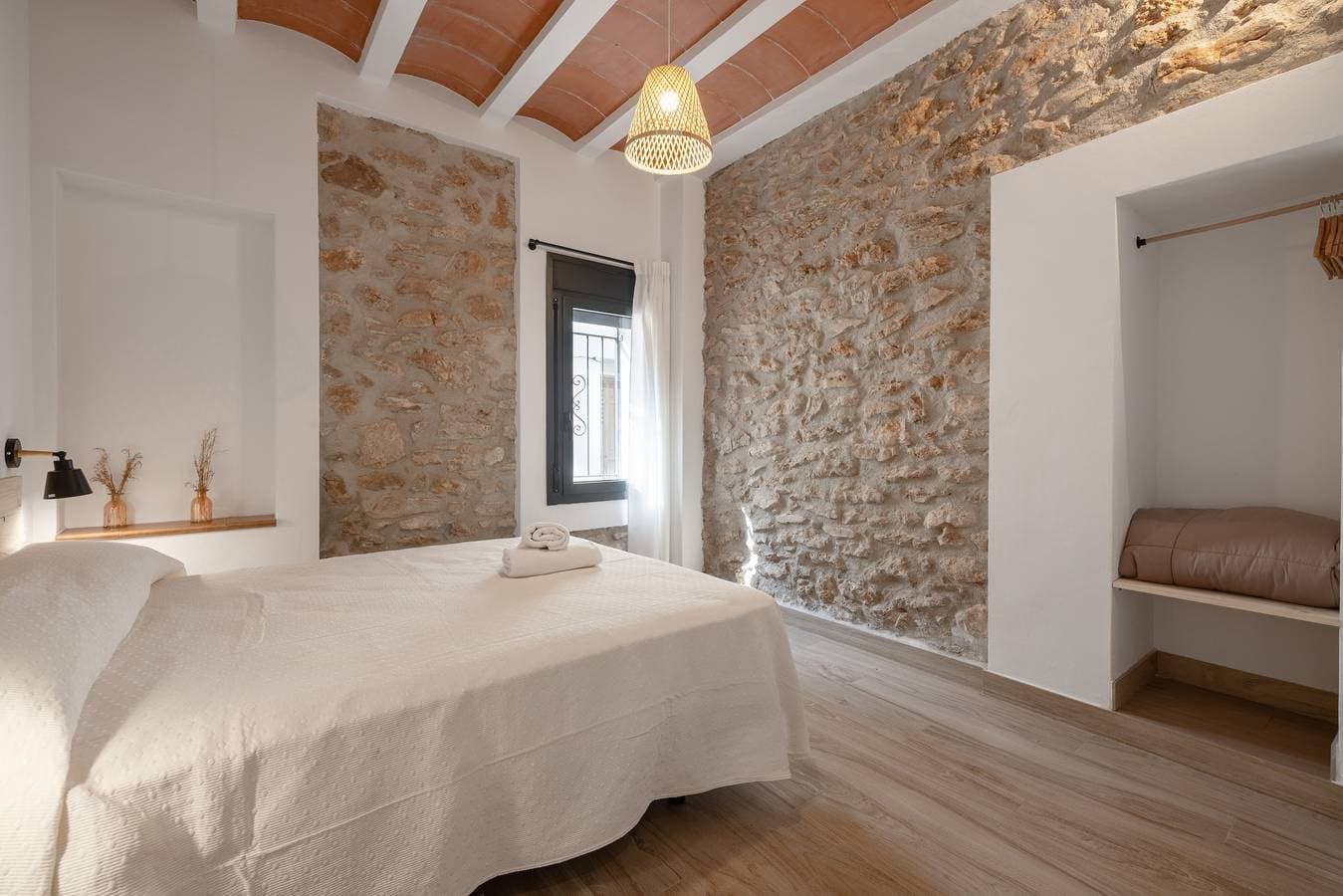 Foto 12 von 27: Ferienwohnung 'Les Carolines' mit privater Terrasse, Wi-Fi und Klimaanlage