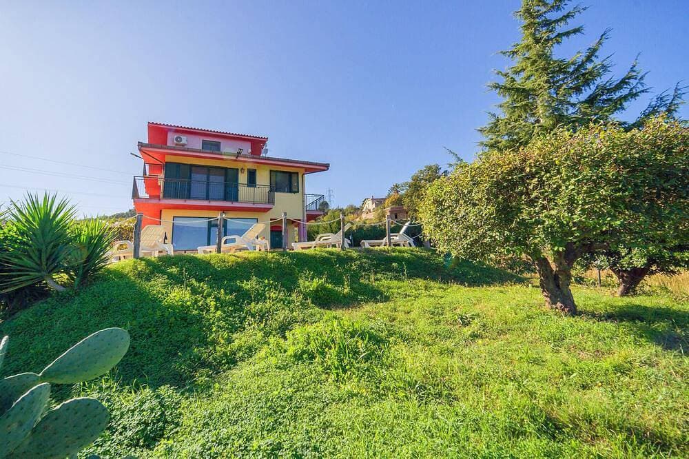 Foto 8 von 30: Awesome home in Caronia